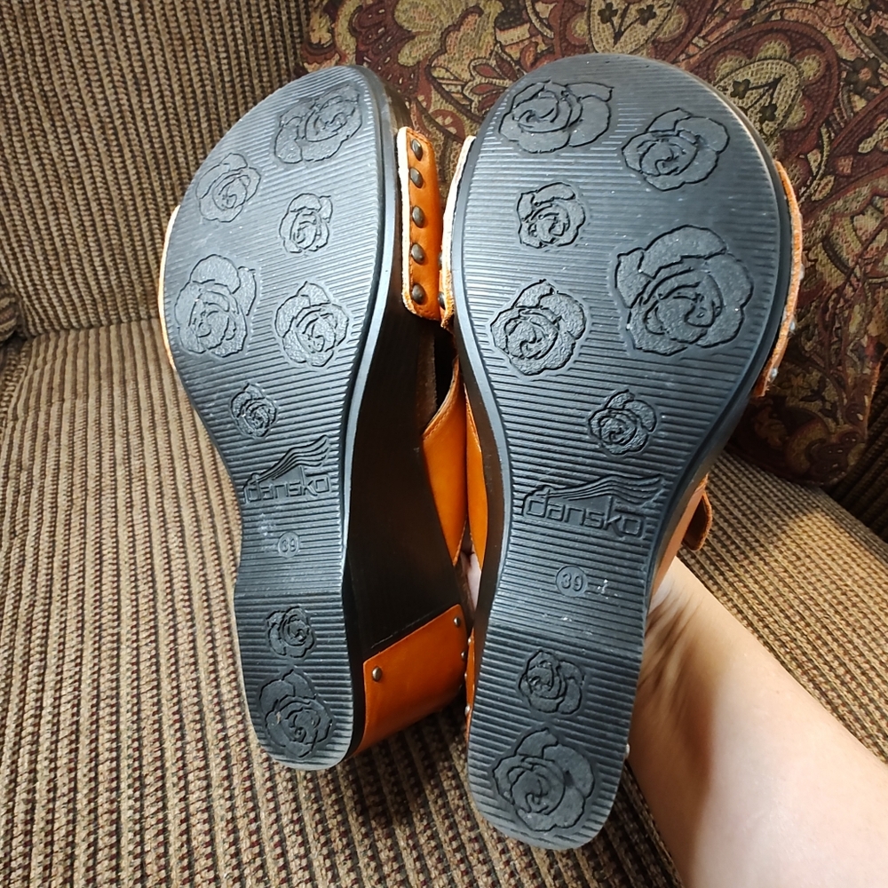 DANSKO FERN Brown Leather Slip On Buckle Platform Wedge Sandals Sz 39 US 8-8.5 - Picture 12 of 12